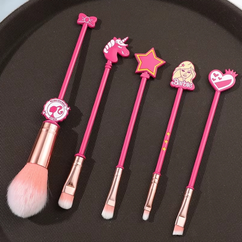 Barbie Make-Up Brushes Brand New One in Stock